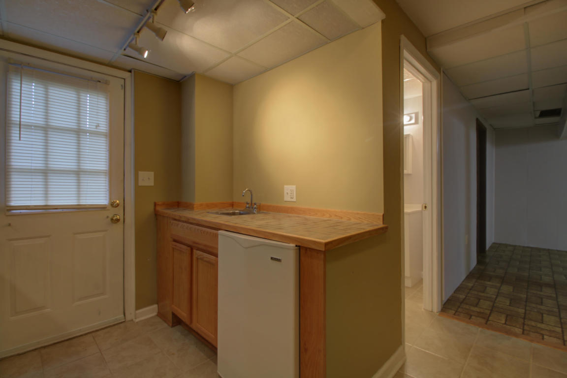 2636 Summit Ridge Road Northeast Roanoke, VA 24012 - Photo 19 of 30 20160808005741829910000000-o