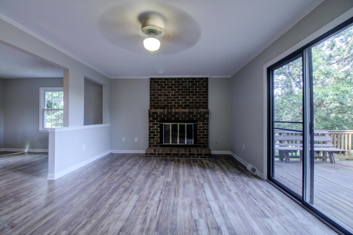 2636 Summit Ridge Road Northeast Roanoke, VA 24012 - Photo 8 of 30 20160808010027195172000000-o