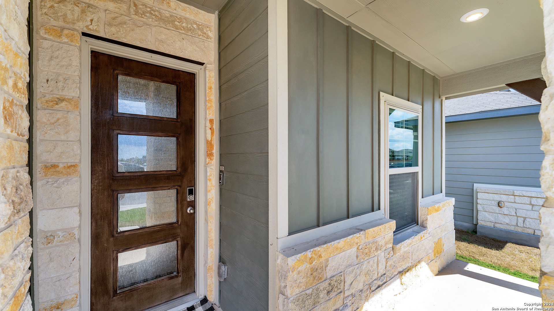 731 Myrtle Path New Braunfels, TX 78130 - Photo 3 of 27