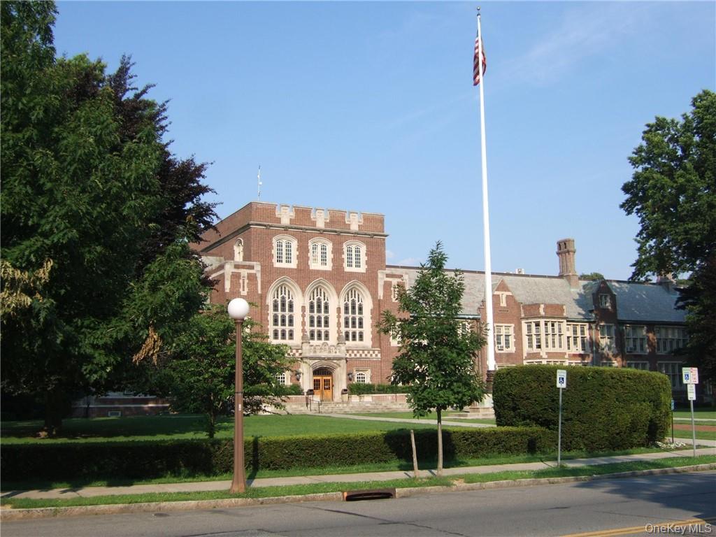 1 Cedar Street, Unit 2A Bronxville, NY 10708 - Photo 18 of 28 Bronxville School is a block away