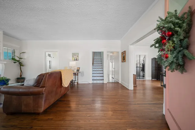 $450,000 | 610 5th Avenue West, Springfield, TN 37172