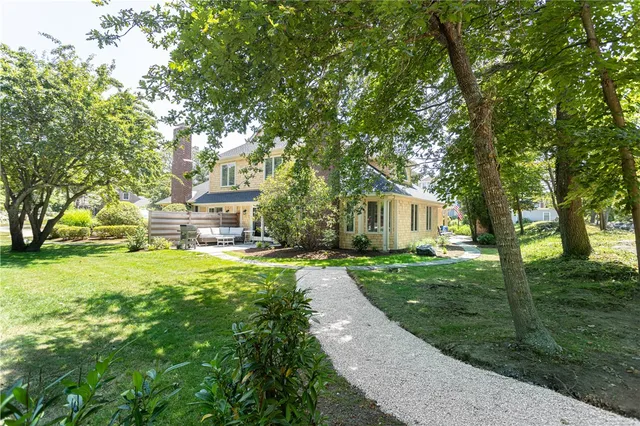 $1,550,000 | 112 Harrison Avenue, Unit B, Newport, RI 02840