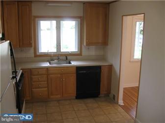 124 Ridge Road Cherry Hill, NJ 08002 - Photo 8 of 8 Kitchen