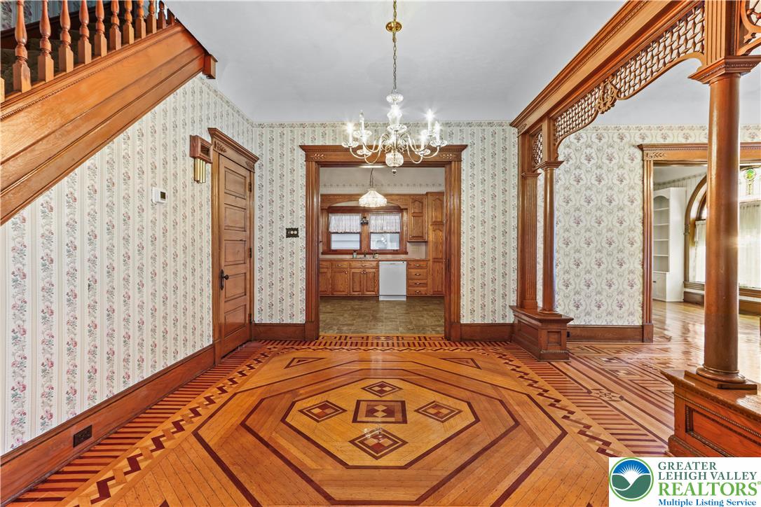 314 2nd Street Slatington, PA 18080 - Photo 6 of 37