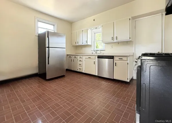 $6,750 | 505 Prospect Avenue, Mamaroneck, NY 10543