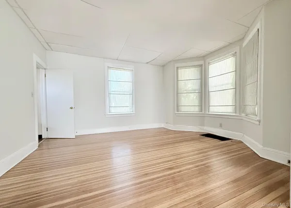 $6,750 | 505 Prospect Avenue, Mamaroneck, NY 10543