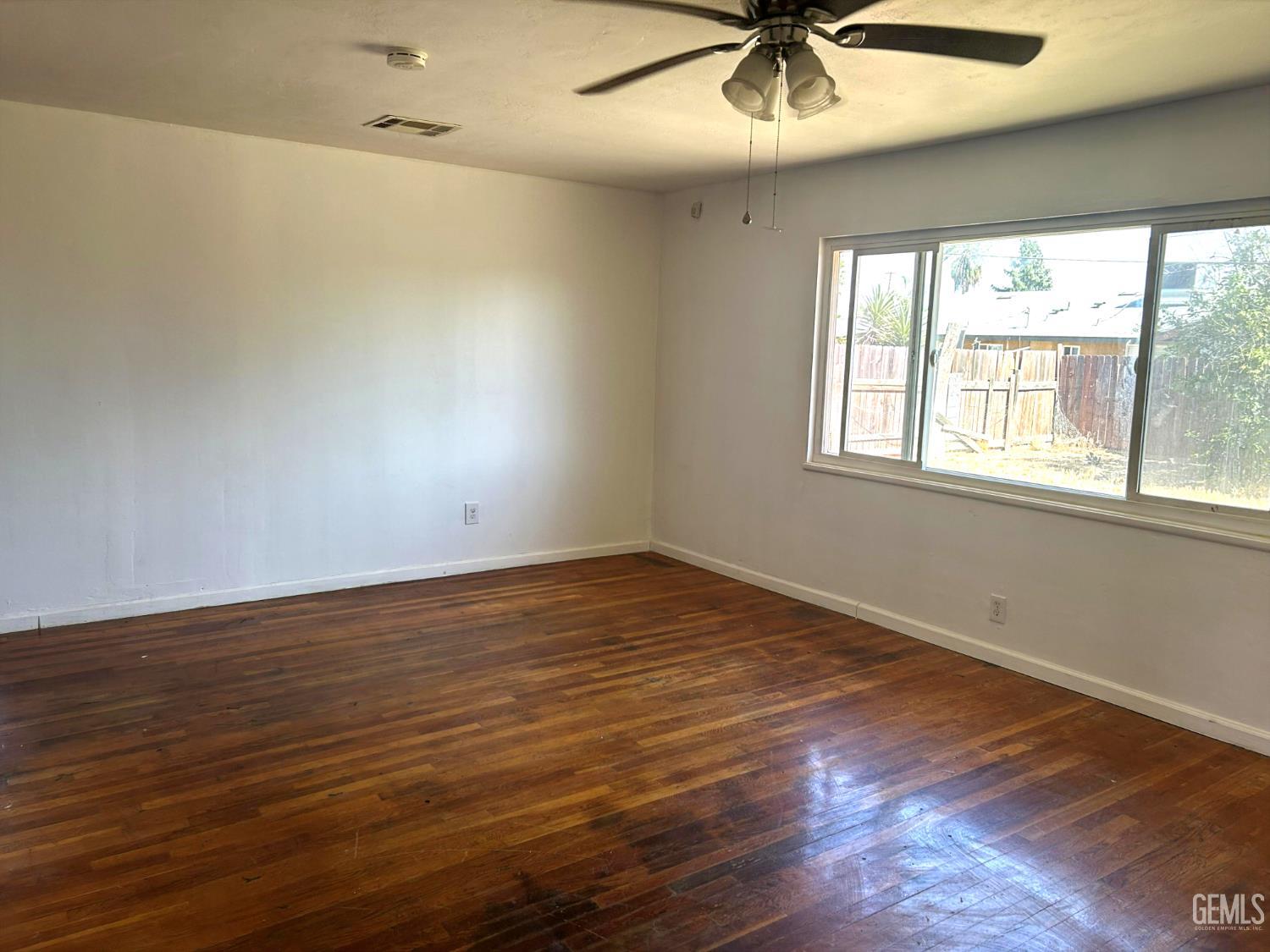 Undisclosed Address Bakersfield, CA 93304 - Photo 4 of 23