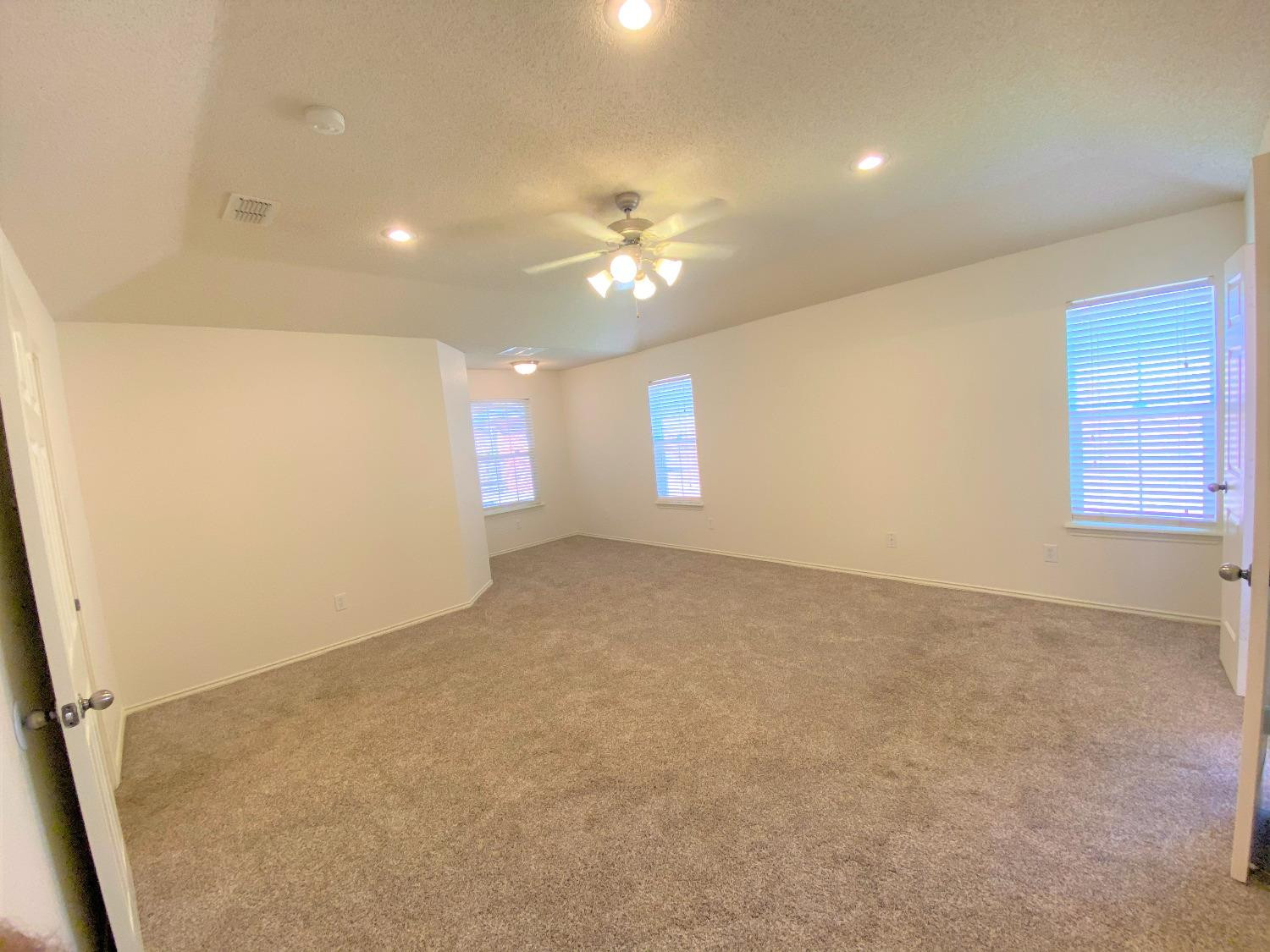 6521 8th Street Lubbock, TX 79416 - Photo 18 of 25 a view of empty room