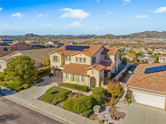$979,000 | 24892 Paradise Meadows Drive, Menifee, CA 92584
