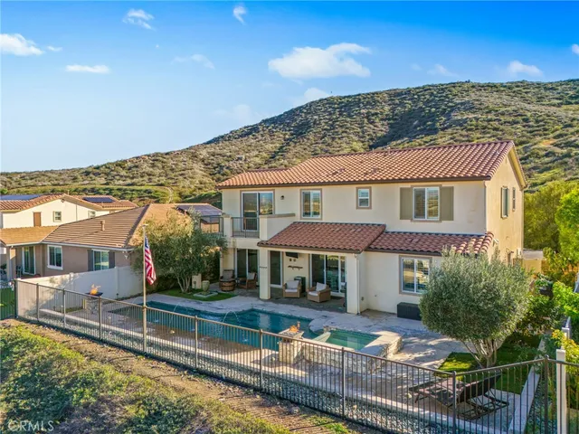 $979,000 | 24892 Paradise Meadows Drive, Menifee, CA 92584