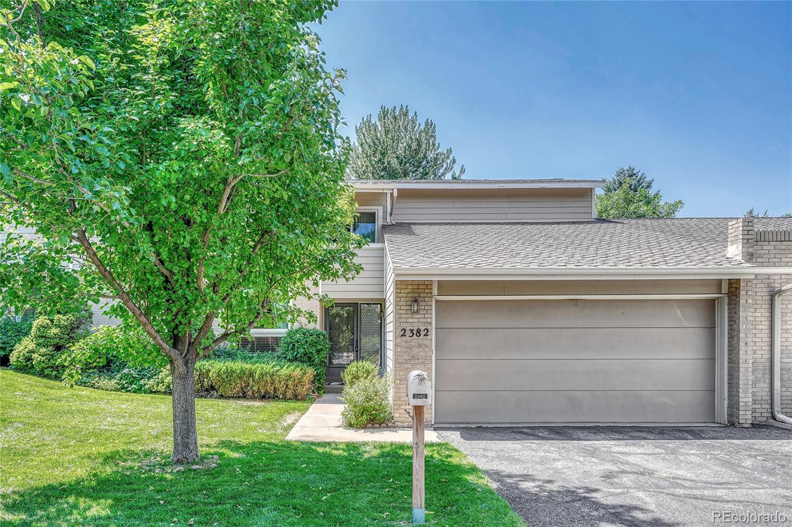2382 West Ridge Road Littleton, CO 80120 - Photo 3 of 38 Gallery Image 3