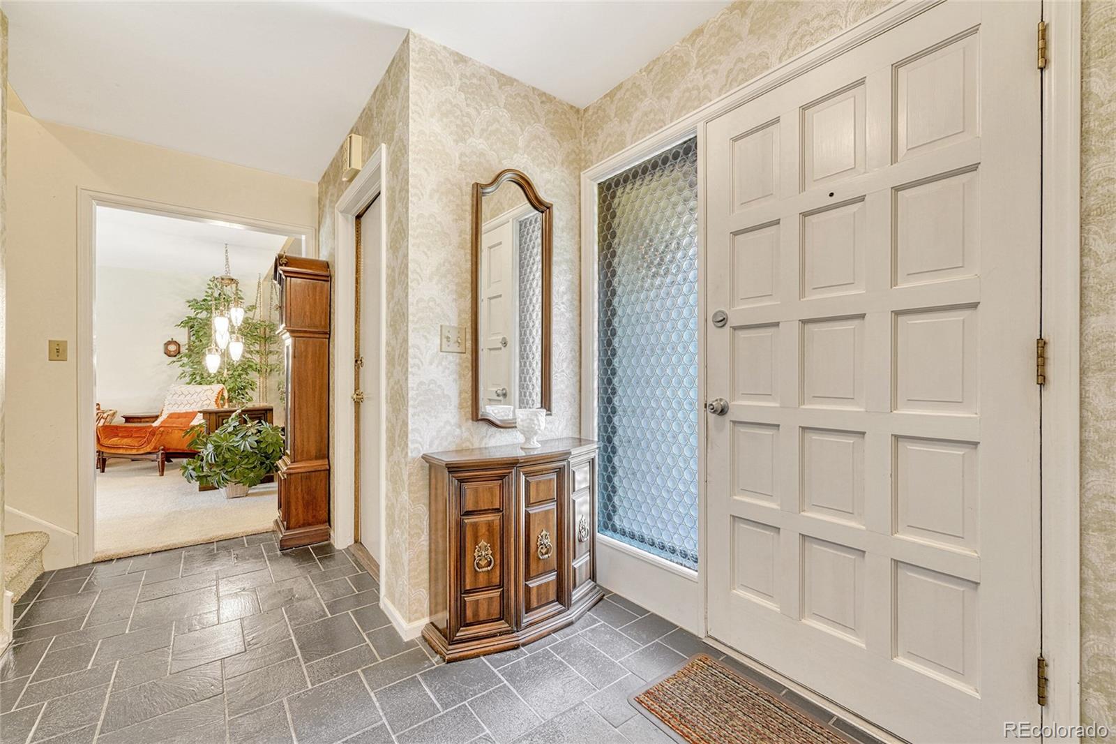 2382 West Ridge Road Littleton, CO 80120 - Photo 4 of 38 Gallery Image 4