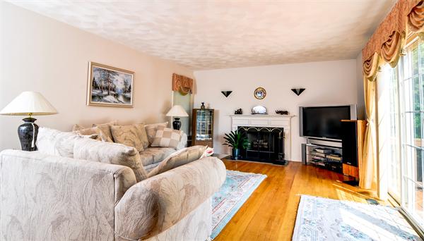 190 Stonebridge Road Wayland, MA 01778 - Photo 13 of 23 Gallery Image 13