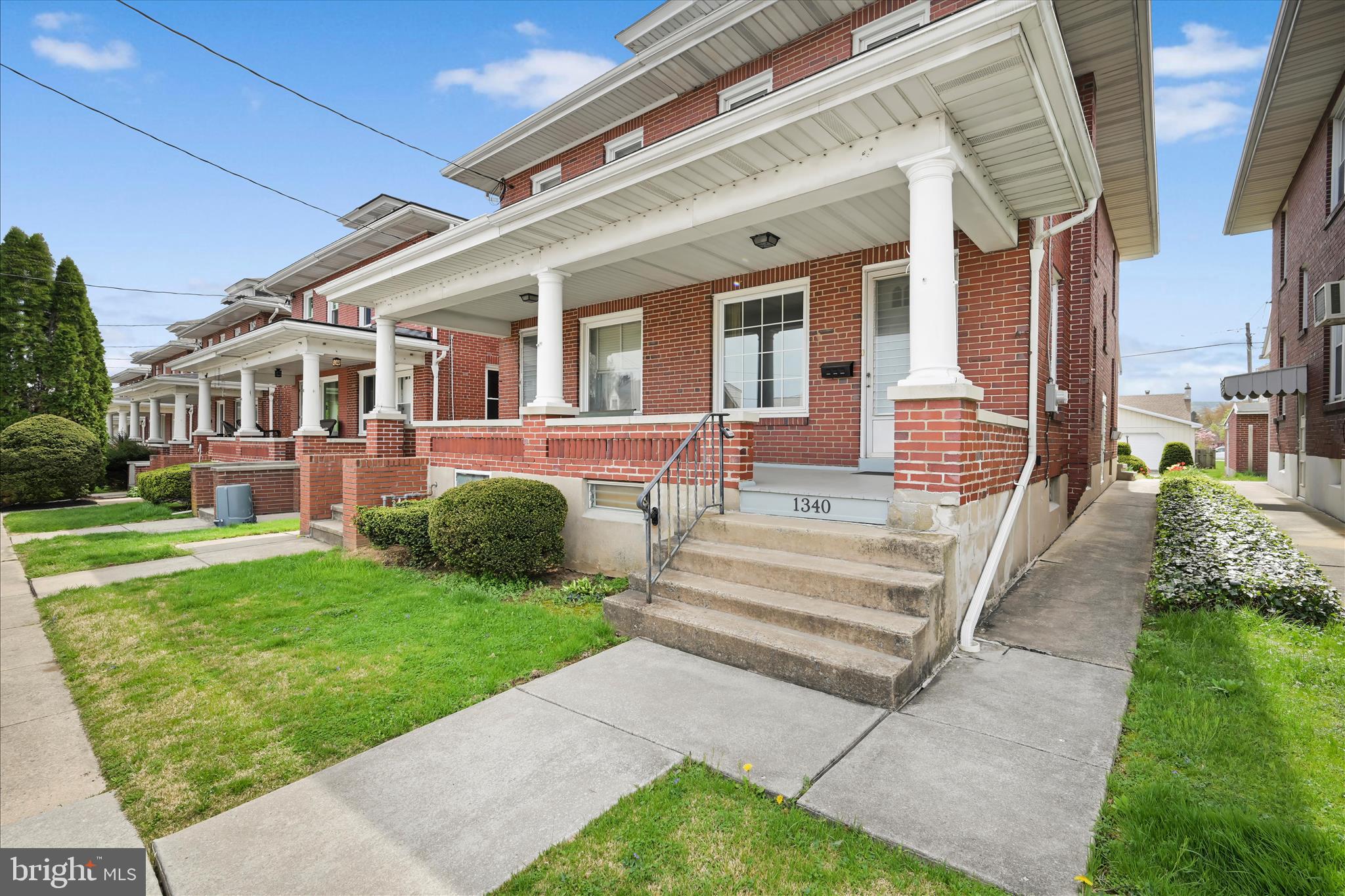 1340 Fern Avenue Reading, PA 19607 - Photo 5 of 30 Entrance