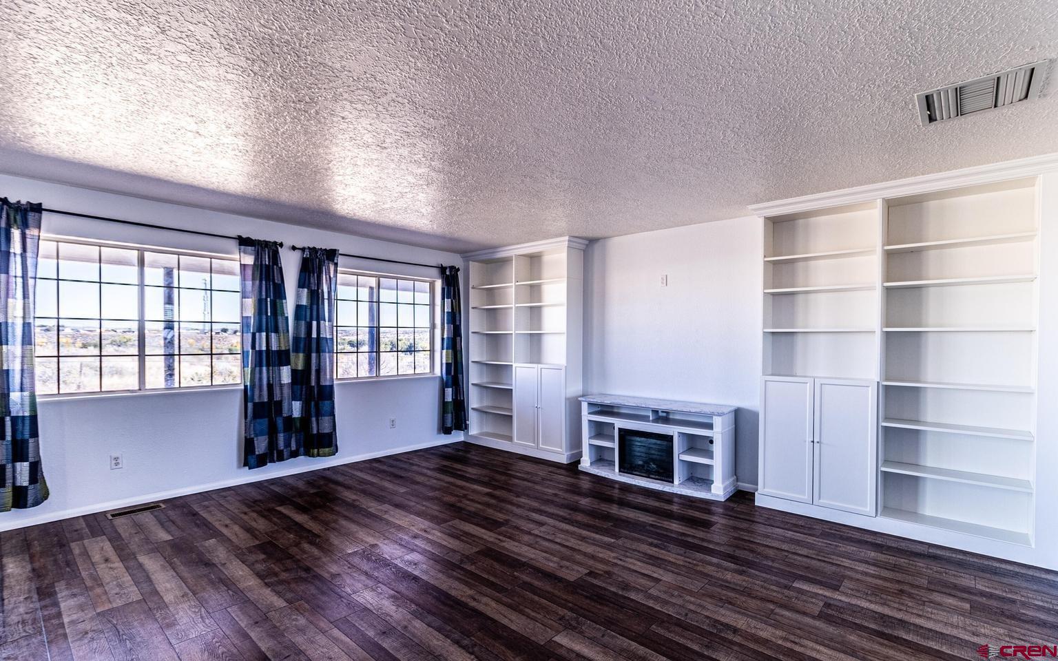 1633 2nd Road Farmington, NM 87401 - Photo 13 of 43