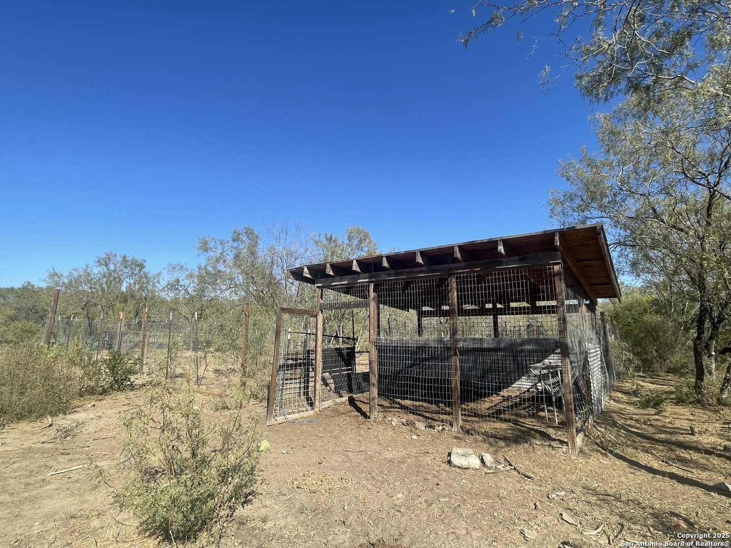 0 Fm 1346 St. Hedwig, TX 78152 - Photo 14 of 17 a view of a backyard