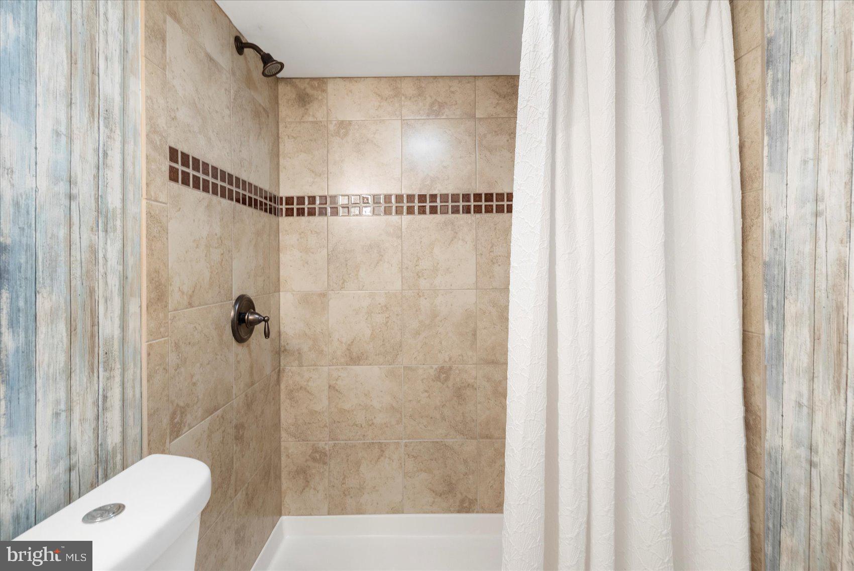104 Greenbrier Road Towson, MD 21286 - Photo 41 of 52 3rd Full Bath.