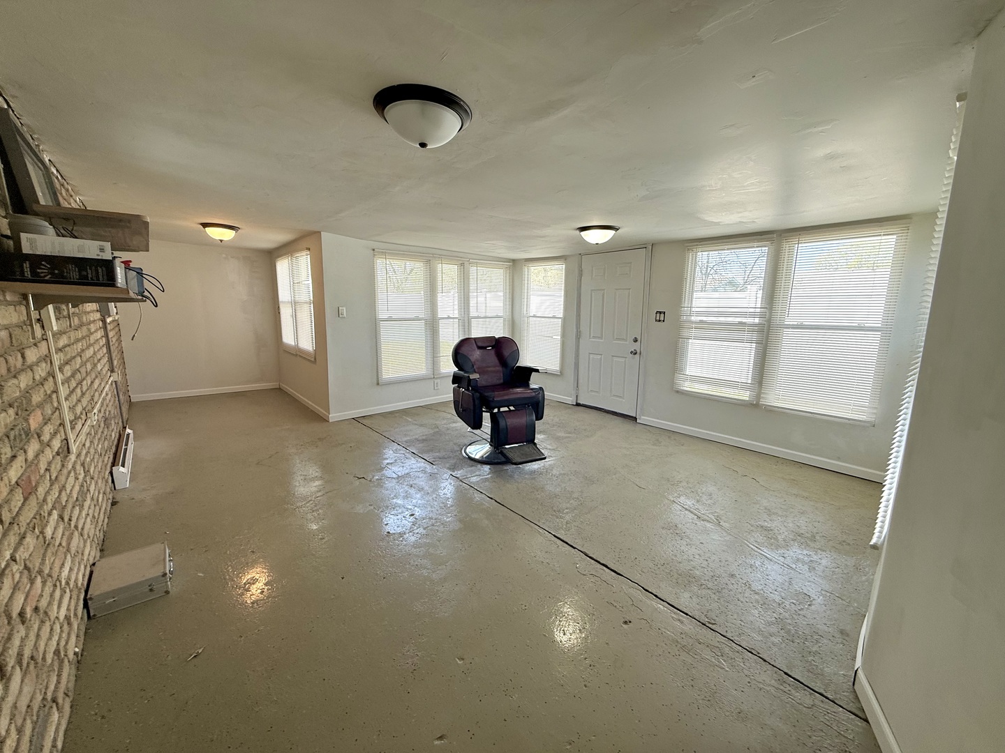 1357 Jeffrey Drive Rantoul, IL 61866 - Photo 17 of 21 a view of livingroom with window