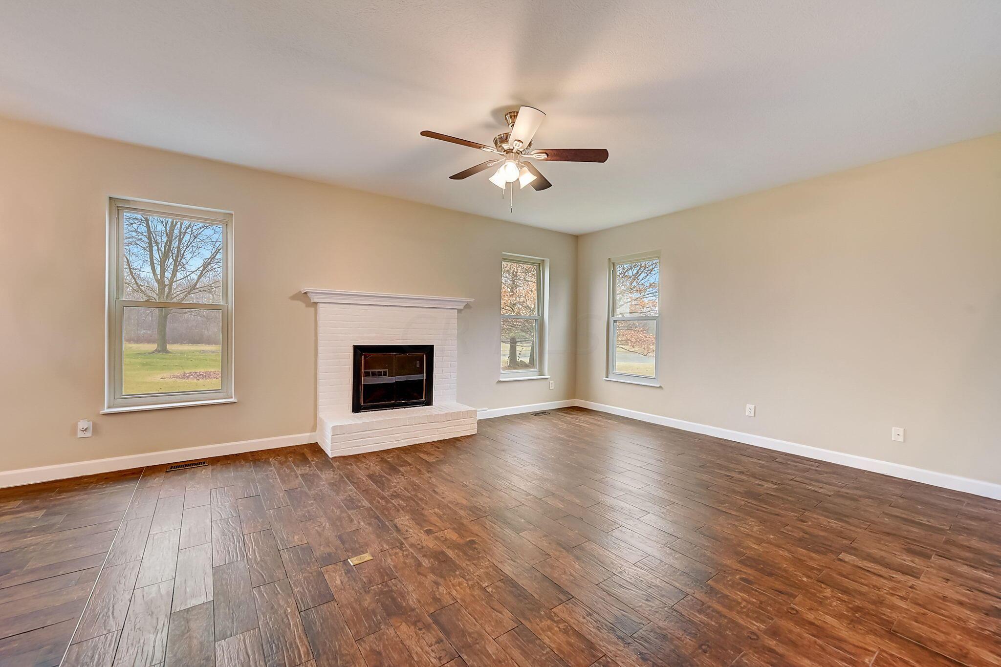 3398 Pine Way Powell, OH 43065 - Photo 2 of 21 14-web-or-mls-Pine Way-014
