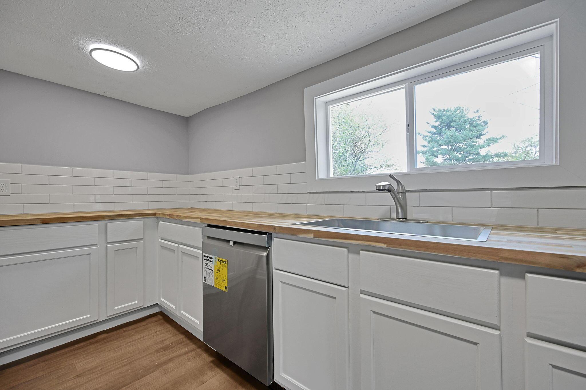 8620 Lithopolis Road Northwest Carroll, OH 43112 - Photo 21 of 50 Kitchen Sink View 2