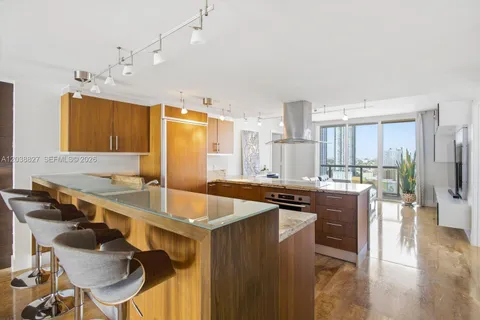 $2,500,000 | 50 Biscayne Boulevard, Unit 2510, Miami, FL 33132