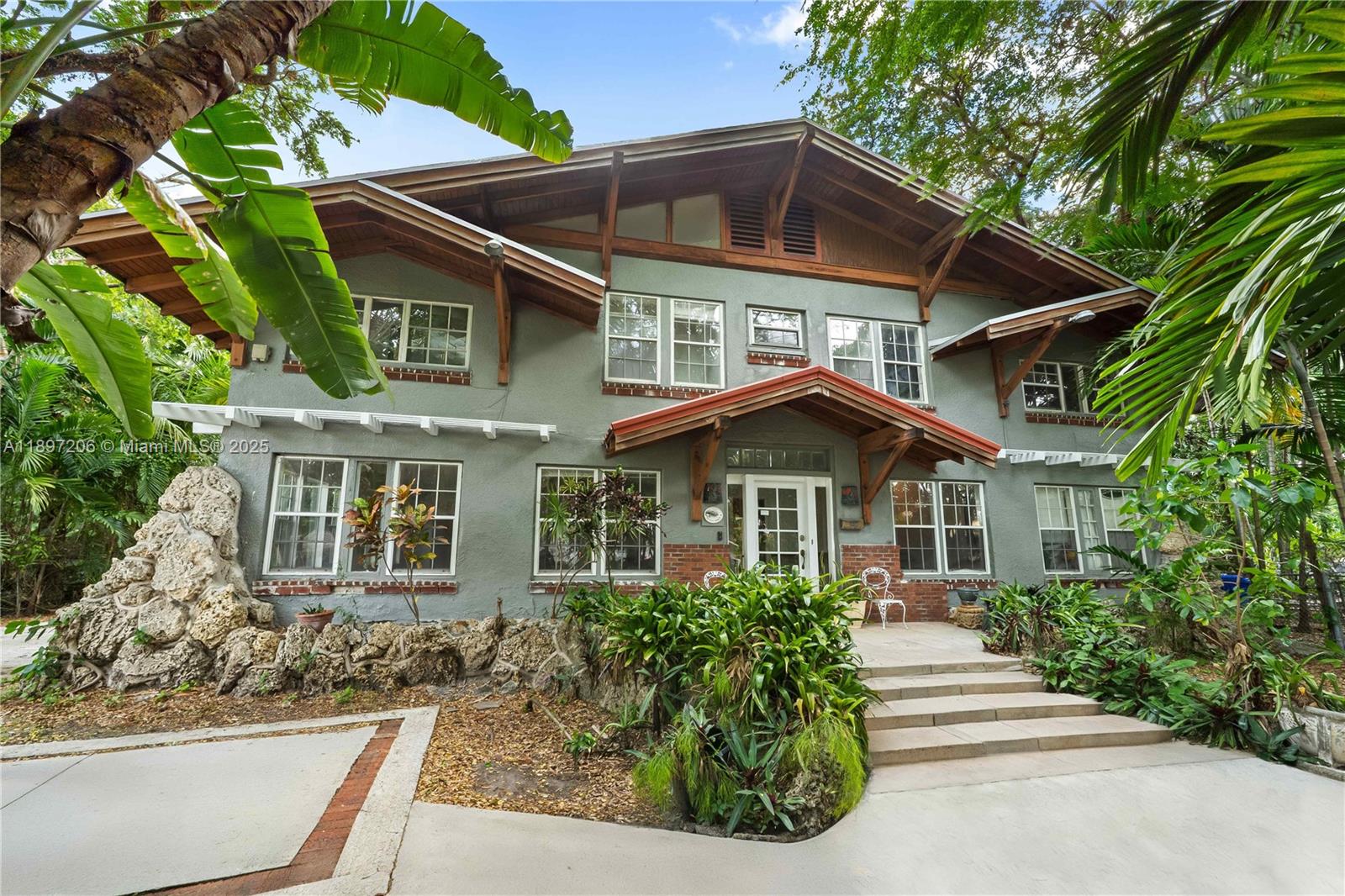 752 Northwest 7th Street Road Miami, FL 33136 - Photo 16 of 23