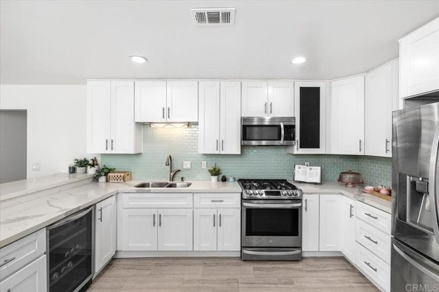 $1,100,000 | 1971 Bernardo Avenue, Escondido, CA 92025