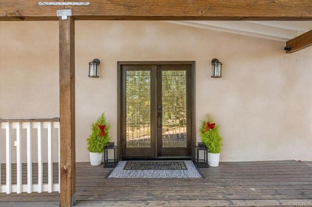 $1,100,000 | 1971 Bernardo Avenue, Escondido, CA 92025