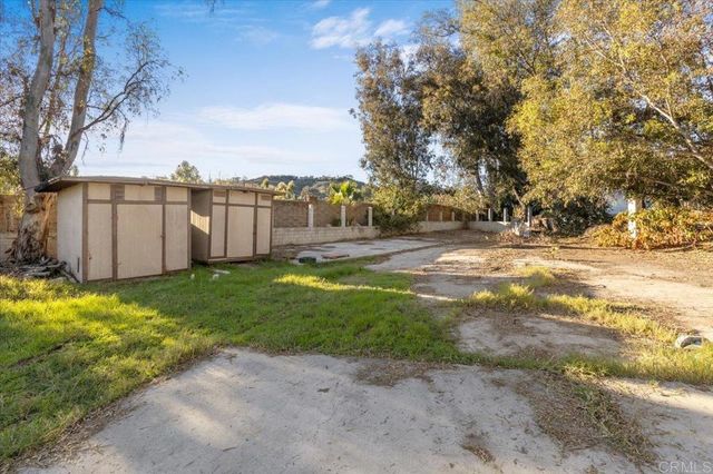 $1,100,000 | 1971 Bernardo Avenue, Escondido, CA 92025