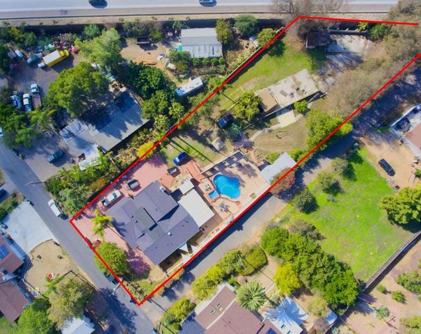 $1,100,000 | 1971 Bernardo Avenue, Escondido, CA 92025