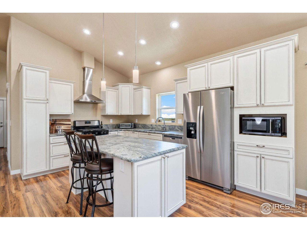 19672 Rawhide Flats Road Wellington, CO 80549 - Photo 7 of 35 Kitchen