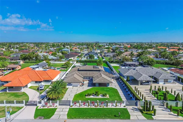$3,850,000 | 13801 Southwest 34th Street, Miami, FL 33175
