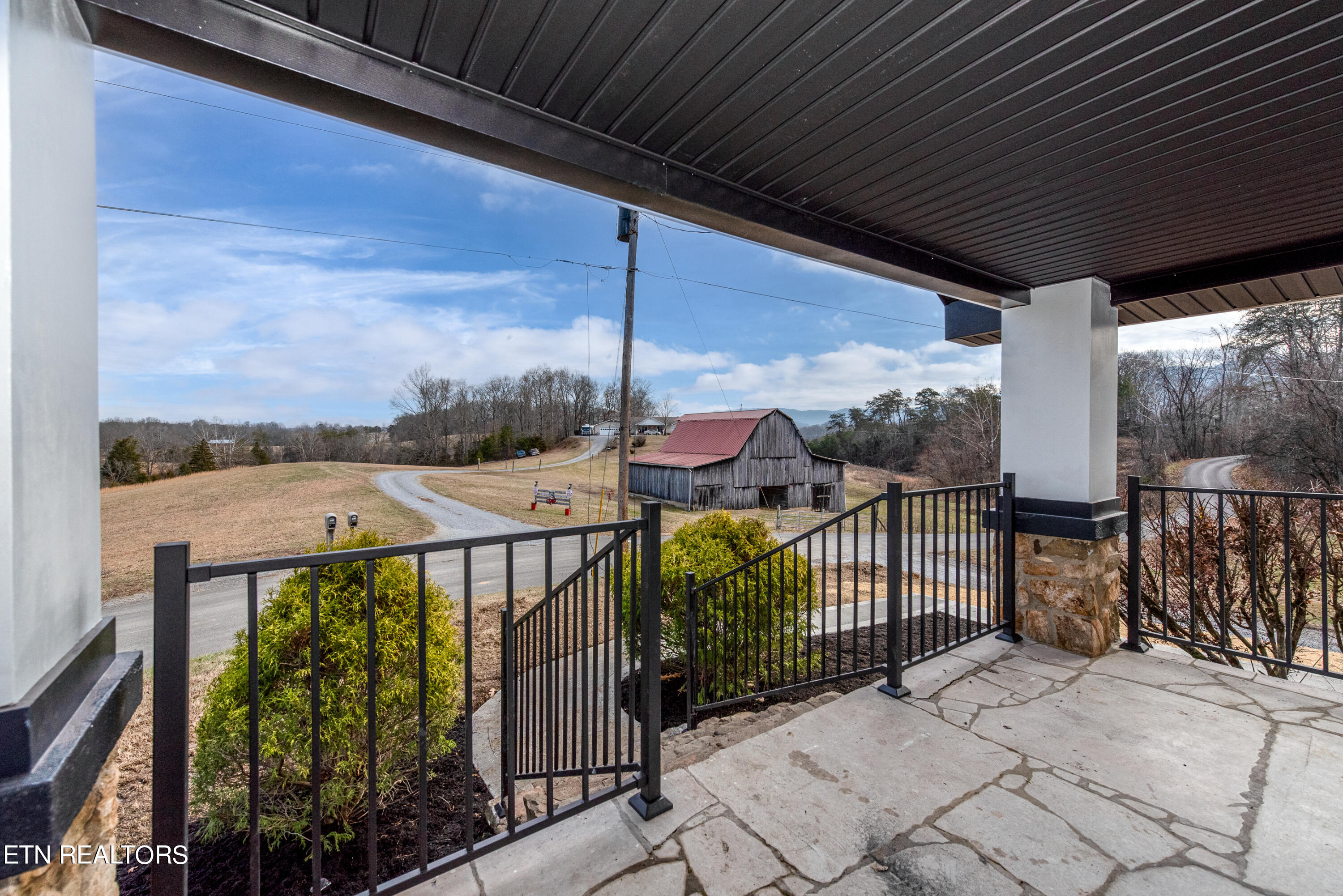 4925 Bethlehem Road Walland, TN 37886 - Photo 5 of 37 Photo 5