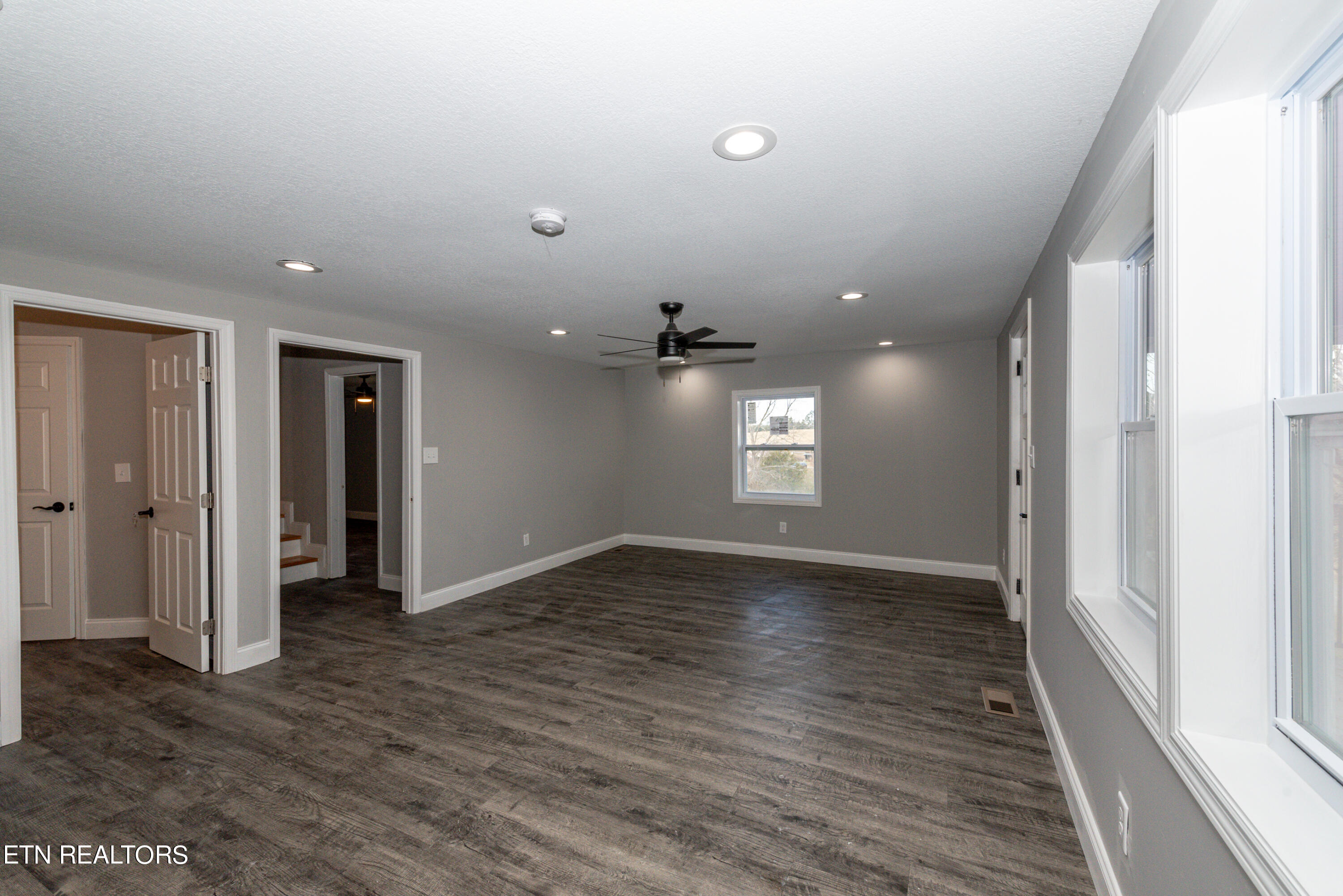 4925 Bethlehem Road Walland, TN 37886 - Photo 9 of 37 Photo 9