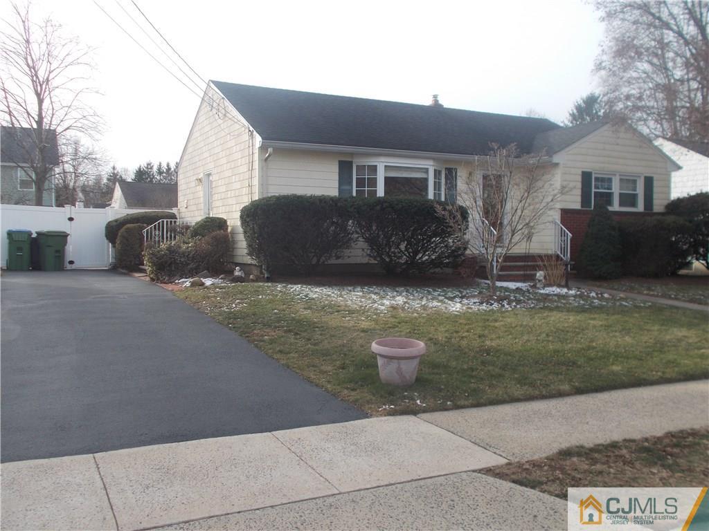 78 Alexander Street Edison, NJ 08820 - Photo 2 of 13 Gallery Image 2