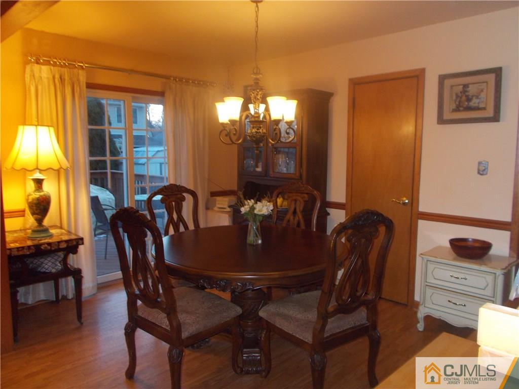 78 Alexander Street Edison, NJ 08820 - Photo 4 of 13 Gallery Image 4