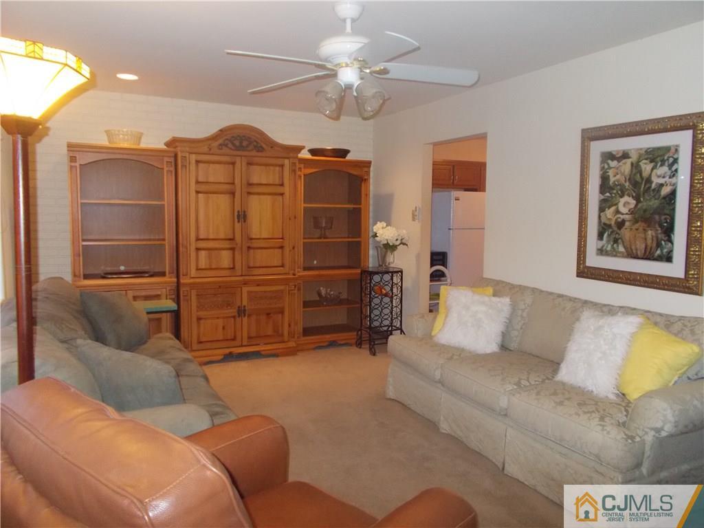 78 Alexander Street Edison, NJ 08820 - Photo 6 of 13 Gallery Image 6