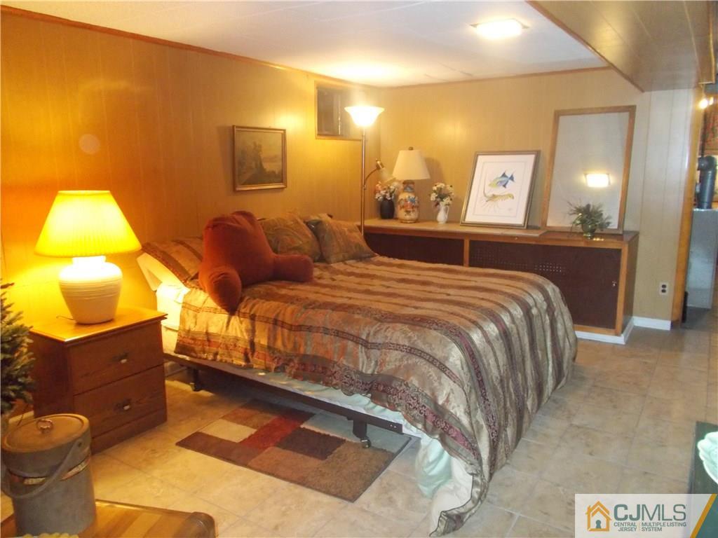 78 Alexander Street Edison, NJ 08820 - Photo 10 of 13 Gallery Image 10