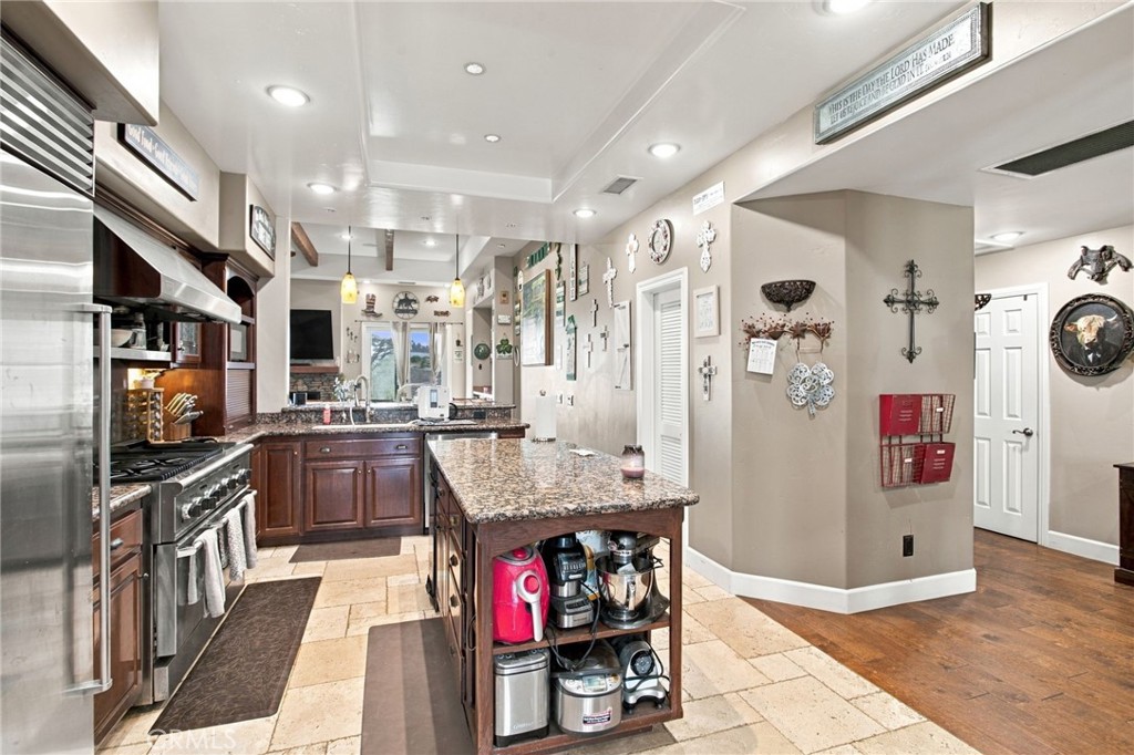 17010 Ridge Canyon Drive Riverside, CA 92506 - Photo 11 of 52 Gallery Image 11