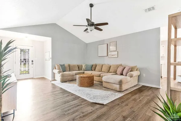 $315,000 | 8203 Beleza Street, Navarre, FL 32566