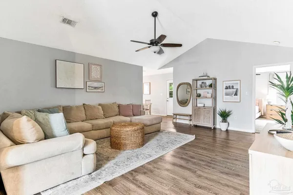 $315,000 | 8203 Beleza Street, Navarre, FL 32566