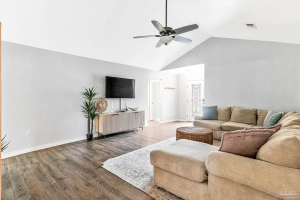 $315,000 | 8203 Beleza Street, Navarre, FL 32566