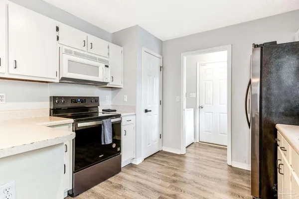 $315,000 | 8203 Beleza Street, Navarre, FL 32566