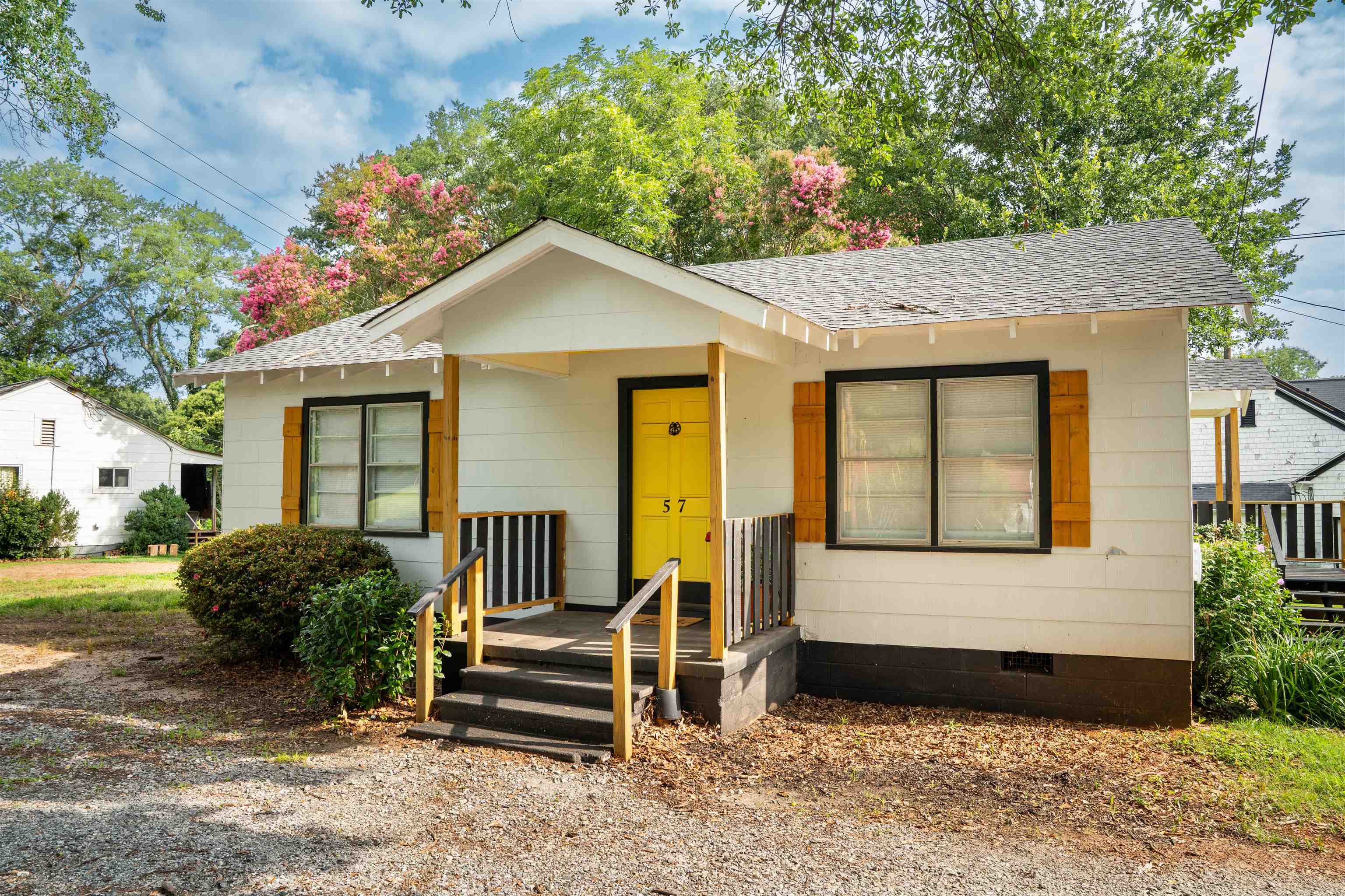 57 Gosnell Avenue Inman, SC 29349 - Photo 2 of 24