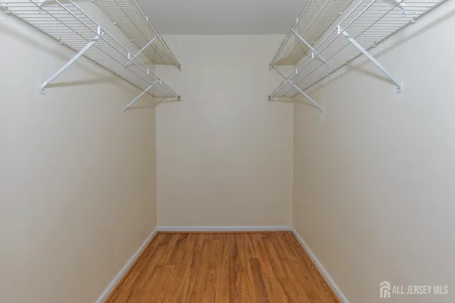 $2,450 | 828 Waterford Drive, Edison, NJ 08817