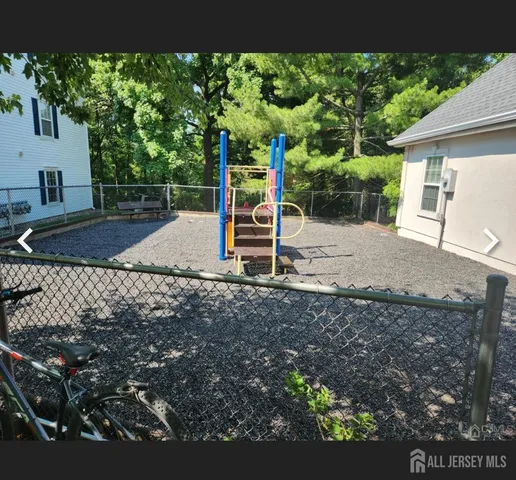 $2,300 | 828 Waterford Drive, Edison, NJ 08817