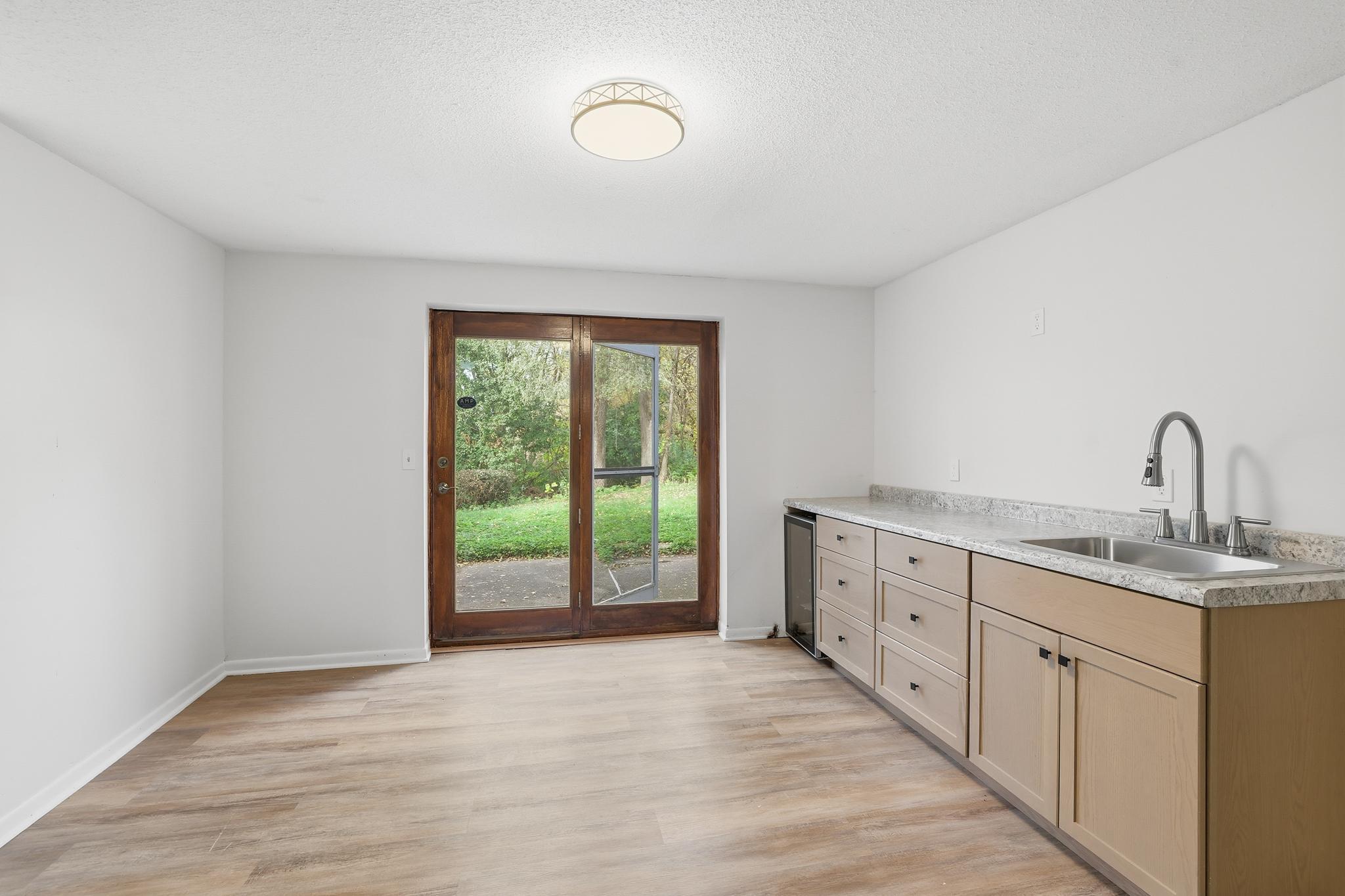 3101 McKnight Road North Maplewood, MN 55109 - Photo 13 of 19