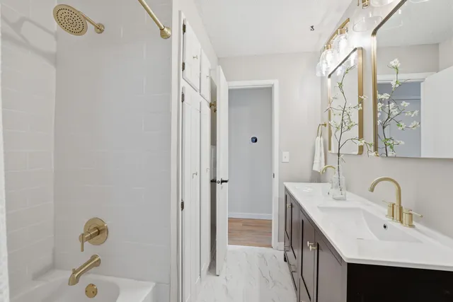 $395,000 | 3101 McKnight Road North, St. Paul, MN 55109