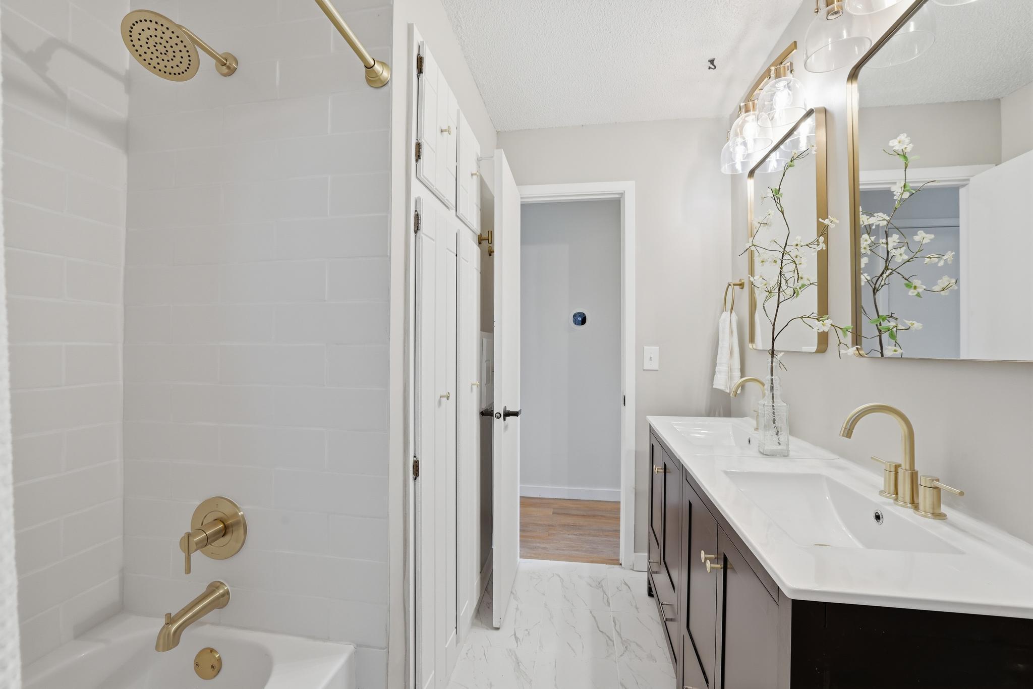 3101 McKnight Road North Maplewood, MN 55109 - Photo 8 of 19