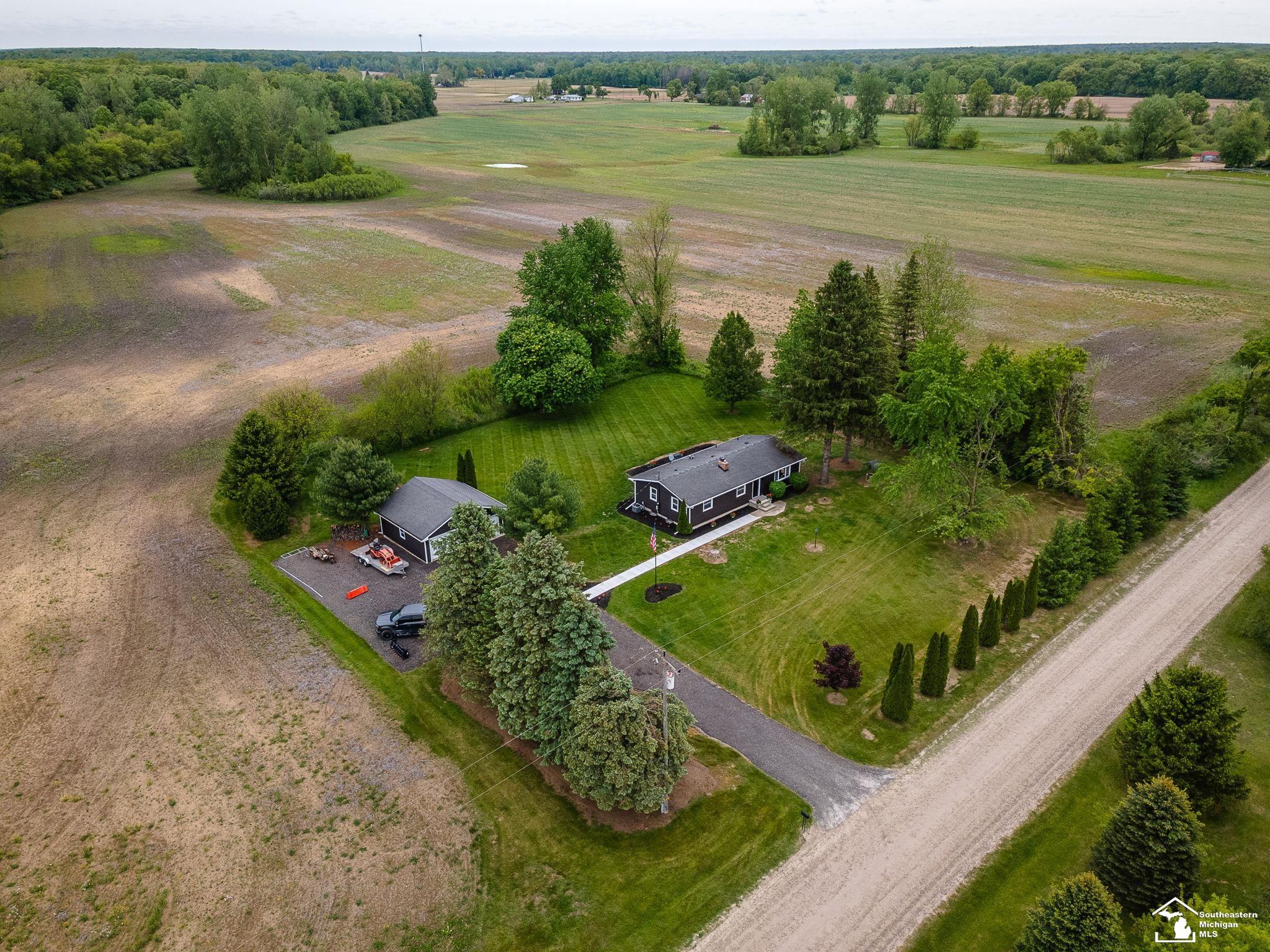 12660 Darling Road Milan, MI 48160 - Photo 32 of 39